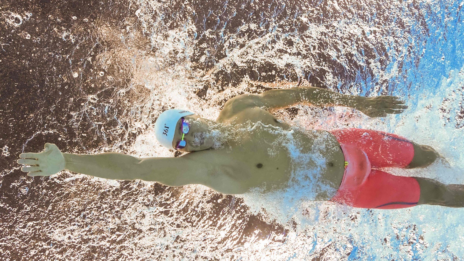 “天府校区台球赛：技术与心理的双重较量”